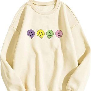 Meladyan Women’s Oversized Graphic Crewneck in Apricot, Size M